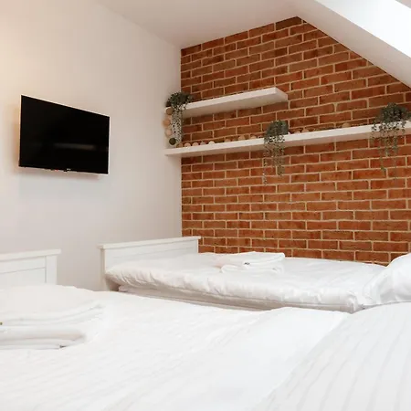 Panorama Apartment *